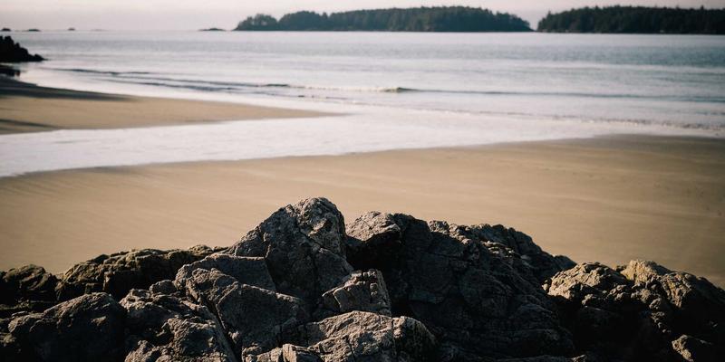 声学奇迹：揭秘主动噪声控制技术如何重塑Hi-Fi耳机聆听体验