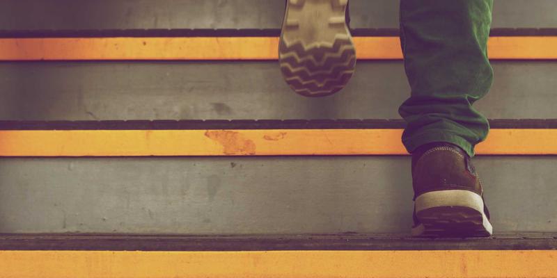 声学超材料：重塑声音科技的未来，从极致扬声器到隔音屏障与声学隐身